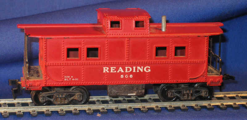 506-Readingdo.jpg (35160 bytes)