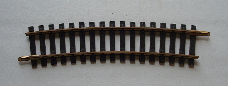 613