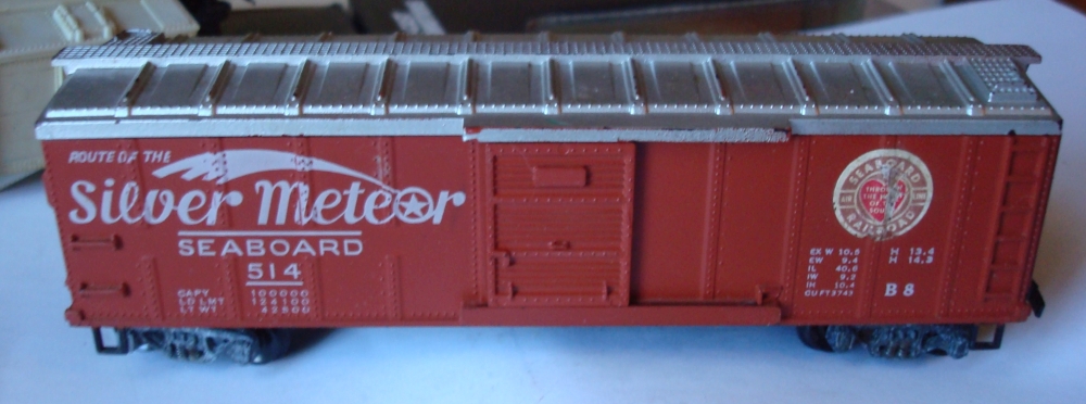 Seaboard Box Car-Silver Roof