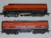 An SP Daylight F3B to match F3A Above - Gilbert never made B Unit.